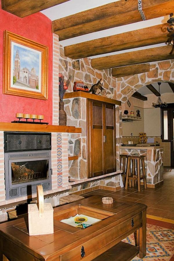 Casa Rural Cristina III San Pablo de los Montes Екстериор снимка
